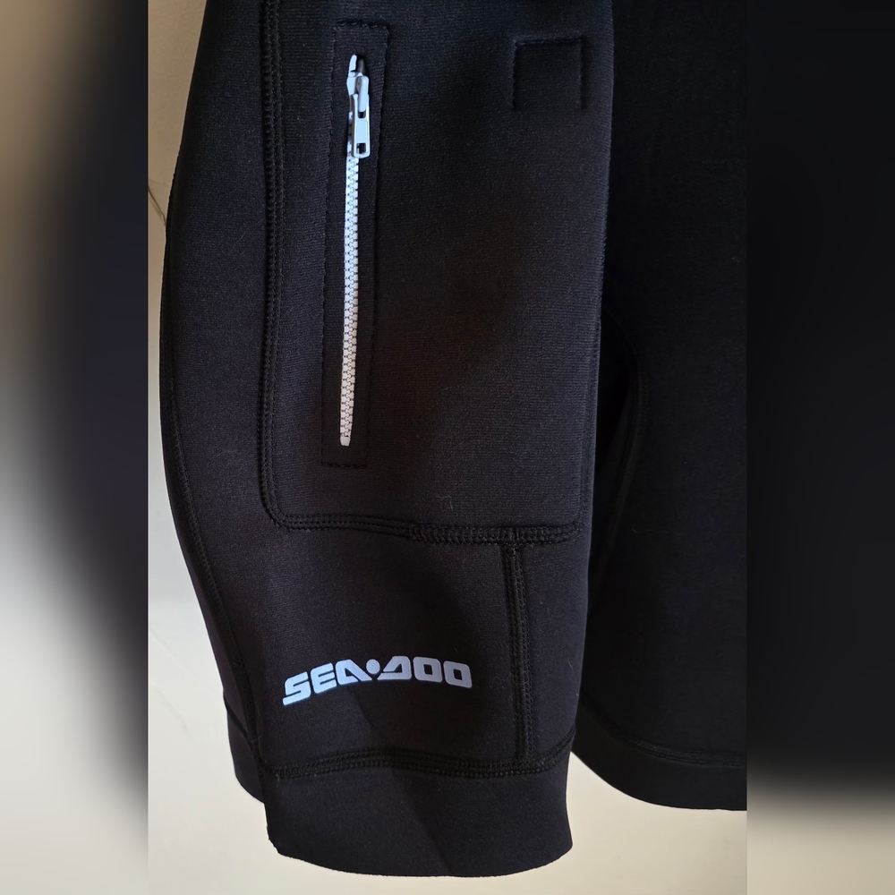 NWT Seadoo Women's 3MM Shorty Wetsuit - Black Blue Purple Small - Picture 11 of 11